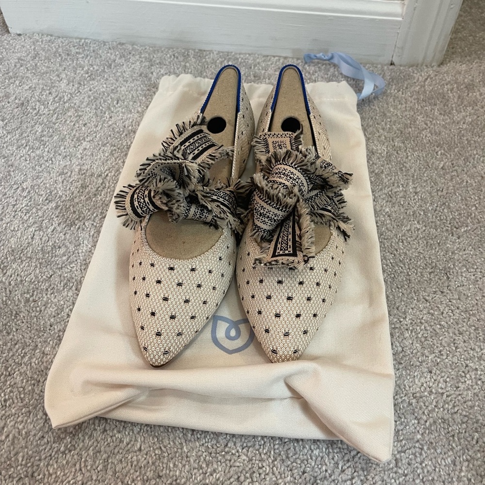 Rothy’s tuxedo MJs size 9.5 BNWT